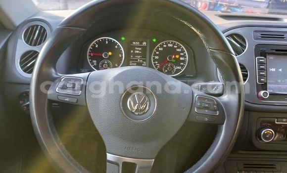 Sayi Na hannu Volkswagen Tiguan White Mota in Accra a Greater Accra Sayi Na hannu Volkswagen Tiguan White Mota in Accra a Greater Accra