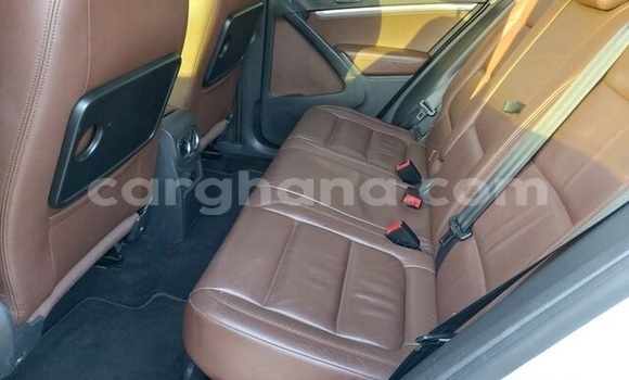 Sayi Na hannu Volkswagen Tiguan White Mota in Accra a Greater Accra Sayi Na hannu Volkswagen Tiguan White Mota in Accra a Greater Accra