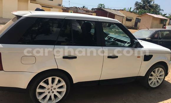 Buy Used Land Rover Range Rover White Car in Akim Swedru in Eastern