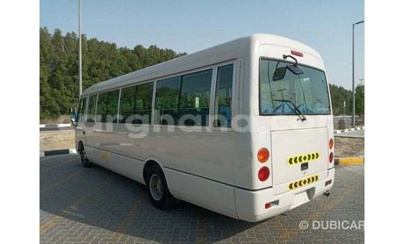 Buy Import Mitsubishi Carisma White Car in Import - Dubai in Ashanti Buy Import Mitsubishi Carisma White Car in Import - Dubai in Ashanti