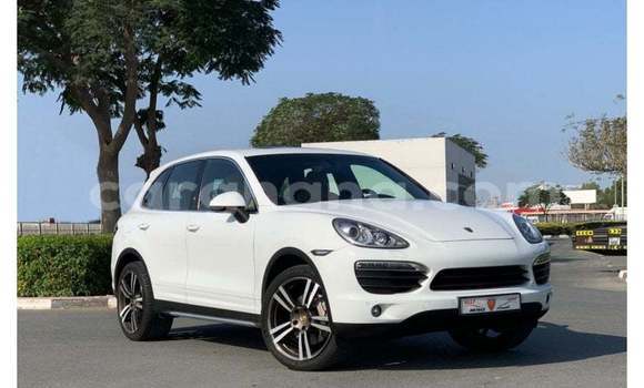 Ra Imported Porsche Cayman funfun Ọkọ̀ in Import - Dubai ni Ashanti Ra Imported Porsche Cayman funfun Ọkọ̀ in Import - Dubai ni Ashanti