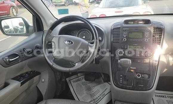 Buy Used Kia Sedona White Car in Tema in Greater Accra Buy Used Kia Sedona White Car in Tema in Greater Accra