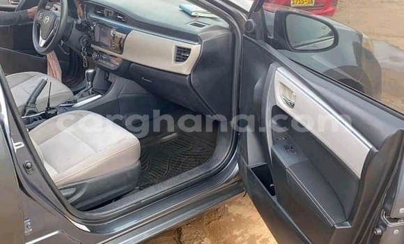 Ra Àlòkù Toyota Corolla Black Ọkọ̀ in Accra ni Greater Accra Ra Àlòkù Toyota Corolla Black Ọkọ̀ in Accra ni Greater Accra