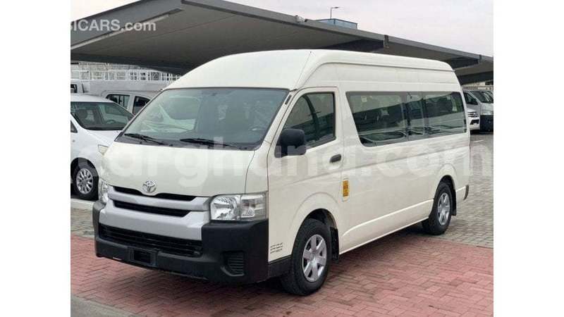 Big with watermark toyota hiace ashanti import dubai 53271