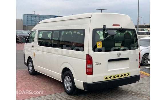 Buy Import Toyota Hiace White Car in Import - Dubai in Ashanti Buy Import Toyota Hiace White Car in Import - Dubai in Ashanti
