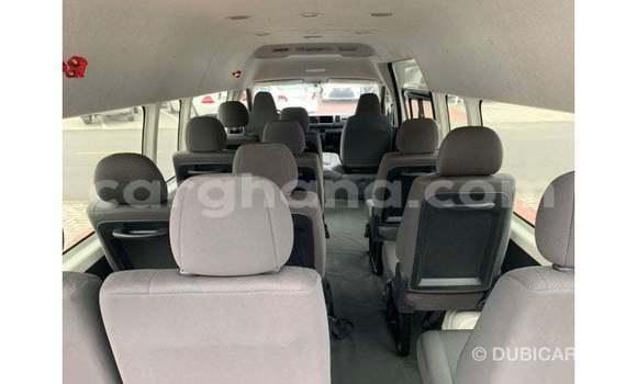 Buy Import Toyota Hiace White Car in Import - Dubai in Ashanti Buy Import Toyota Hiace White Car in Import - Dubai in Ashanti