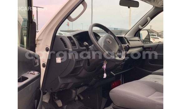 Buy Import Toyota Hiace White Car in Import - Dubai in Ashanti Buy Import Toyota Hiace White Car in Import - Dubai in Ashanti