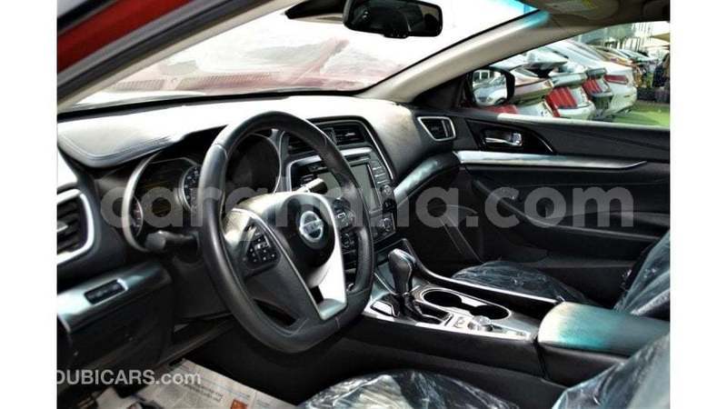 Big with watermark nissan maxima ashanti import dubai 53272