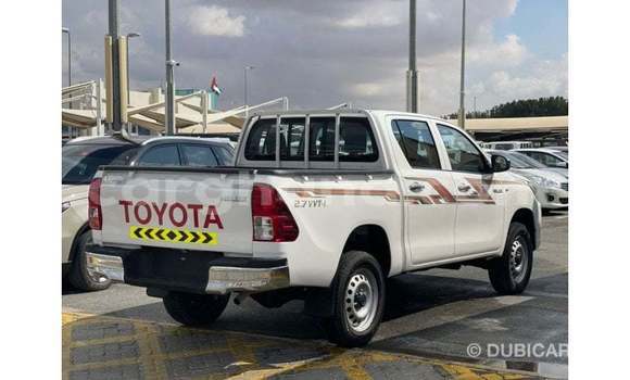 Buy Import Toyota Hilux White Car in Import - Dubai in Ashanti Buy Import Toyota Hilux White Car in Import - Dubai in Ashanti