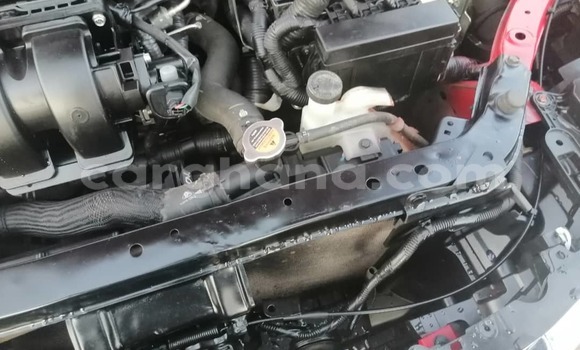 Sayi Na hannu Nissan Sentra Red Mota in Accra a Greater Accra Sayi Na hannu Nissan Sentra Red Mota in Accra a Greater Accra