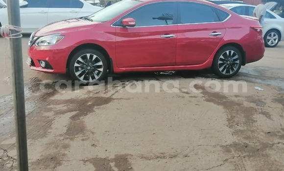Sayi Na hannu Nissan Sentra Red Mota in Accra a Greater Accra Sayi Na hannu Nissan Sentra Red Mota in Accra a Greater Accra