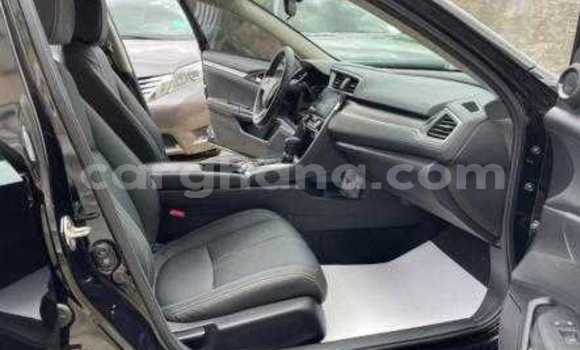 Ra Àlòkù Honda Civic Black Ọkọ̀ in Tema ni Greater Accra Ra Àlòkù Honda Civic Black Ọkọ̀ in Tema ni Greater Accra