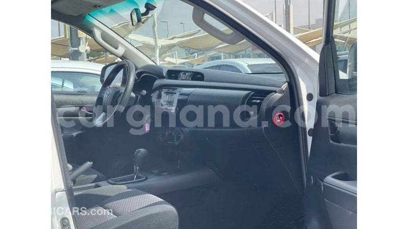 Big with watermark toyota hilux ashanti import dubai 53305