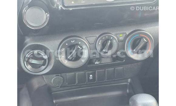 Ra Imported Toyota Hilux funfun Ọkọ̀ in Import - Dubai ni Ashanti Ra Imported Toyota Hilux funfun Ọkọ̀ in Import - Dubai ni Ashanti