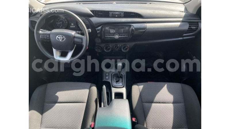 Big with watermark toyota hilux ashanti import dubai 53305