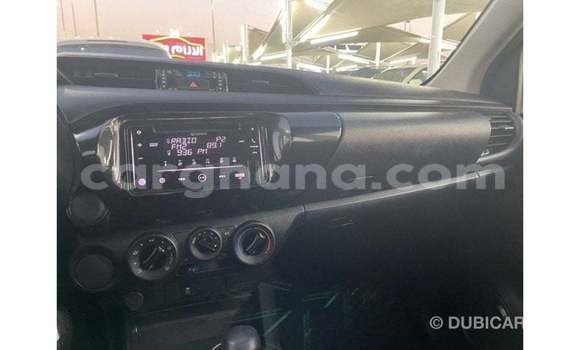 Ra Imported Toyota Hilux funfun Ọkọ̀ in Import - Dubai ni Ashanti Ra Imported Toyota Hilux funfun Ọkọ̀ in Import - Dubai ni Ashanti