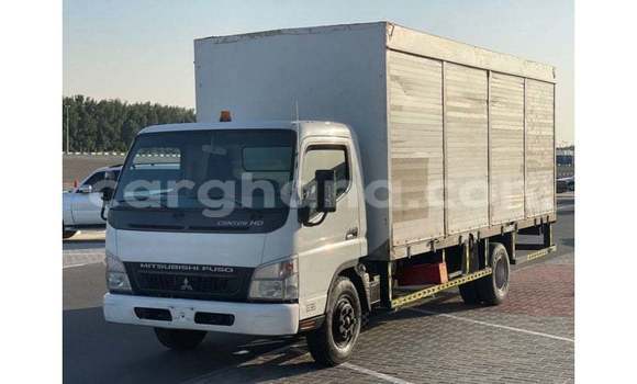 Sayi Imported Mitsubishi Carisma White Mota in Import - Dubai a Ashanti Sayi Imported Mitsubishi Carisma White Mota in Import - Dubai a Ashanti