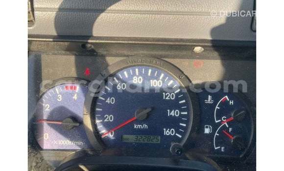 Sayi Imported Mitsubishi Carisma White Mota in Import - Dubai a Ashanti Sayi Imported Mitsubishi Carisma White Mota in Import - Dubai a Ashanti