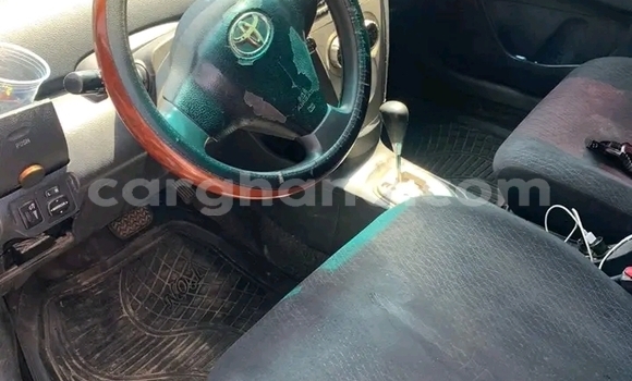 Sayi Na hannu Toyota Yaris White Mota in Accra a Greater Accra Sayi Na hannu Toyota Yaris White Mota in Accra a Greater Accra