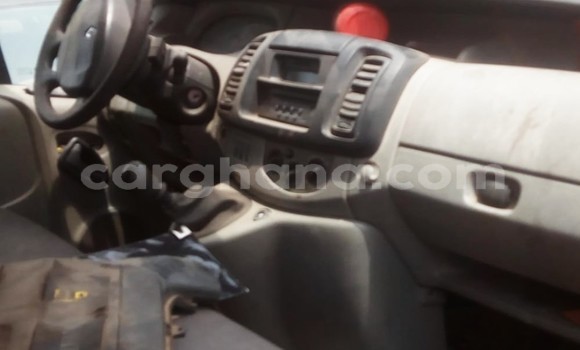 Buy Used Renault 15 White Car in Accra in Greater Accra Buy Used Renault 15 White Car in Accra in Greater Accra