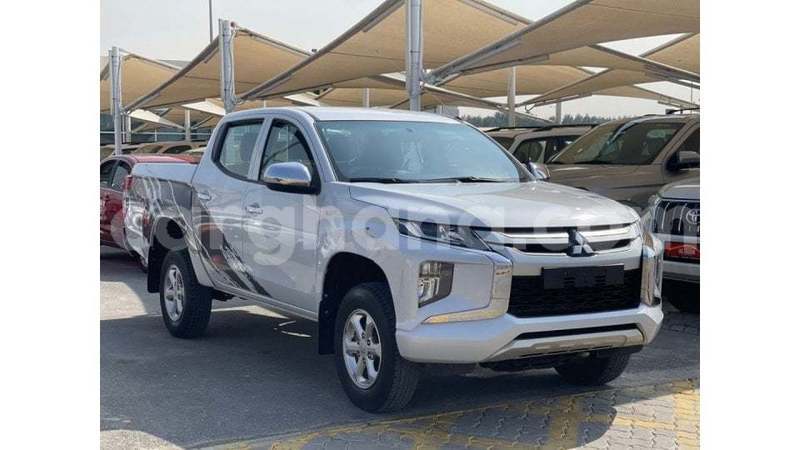 Big with watermark mitsubishi l200 ashanti import dubai 53330