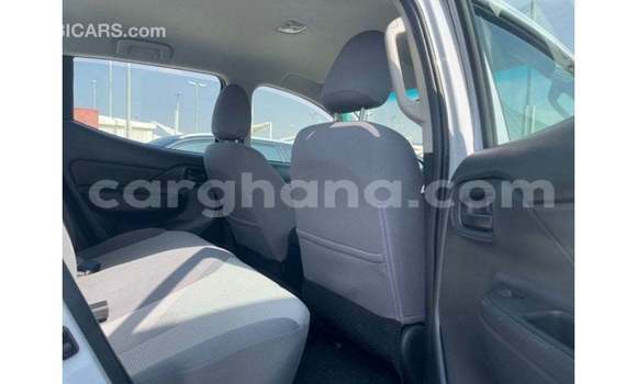 Ra Imported Mitsubishi L200 funfun Ọkọ̀ in Import - Dubai ni Ashanti Ra Imported Mitsubishi L200 funfun Ọkọ̀ in Import - Dubai ni Ashanti