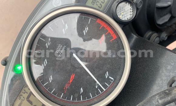 Ra Àlòkù Yamaha YZF Blue Mọto in Accra ni Greater Accra Ra Àlòkù Yamaha YZF Blue Mọto in Accra ni Greater Accra