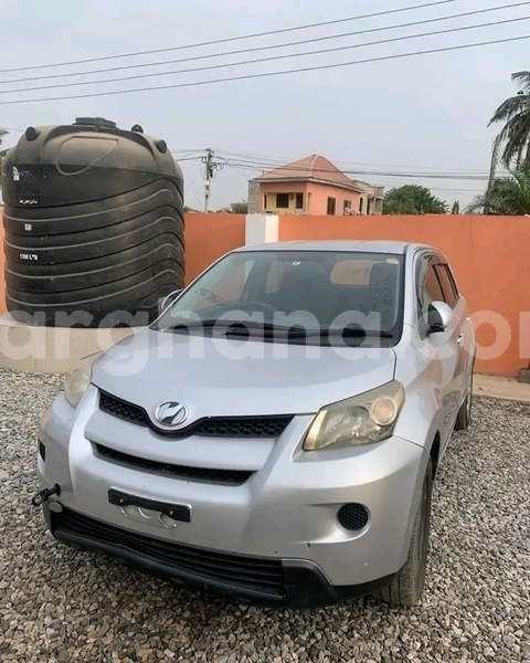 Big with watermark toyota ist greater accra accra 53337