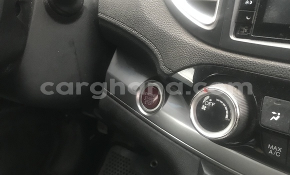 Buy Used Honda CR–V Silver Car in Accra in Greater Accra Buy Used Honda CR–V Silver Car in Accra in Greater Accra