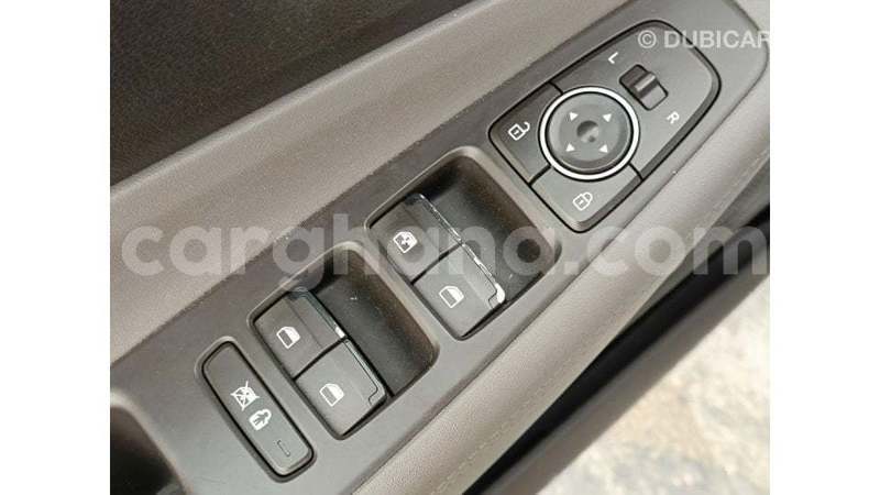 Big with watermark hyundai santa fe ashanti import dubai 53347