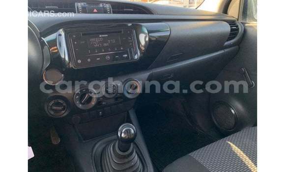 Ra Imported Toyota Hilux funfun Ọkọ̀ in Import - Dubai ni Ashanti Ra Imported Toyota Hilux funfun Ọkọ̀ in Import - Dubai ni Ashanti