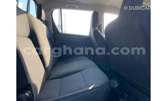 Ra Imported Toyota Hilux funfun Ọkọ̀ in Import - Dubai ni Ashanti Ra Imported Toyota Hilux funfun Ọkọ̀ in Import - Dubai ni Ashanti