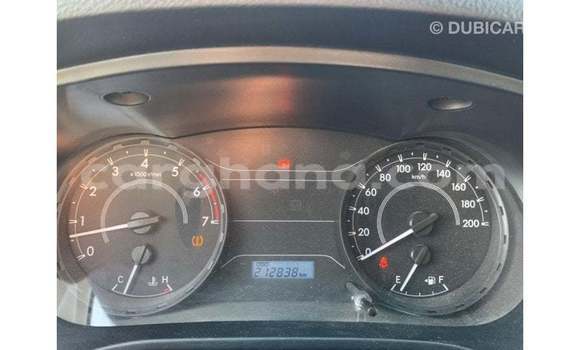 Ra Imported Toyota Hilux funfun Ọkọ̀ in Import - Dubai ni Ashanti Ra Imported Toyota Hilux funfun Ọkọ̀ in Import - Dubai ni Ashanti