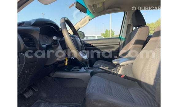 Sayi Imported Toyota Hilux White Mota in Import - Dubai a Ashanti Sayi Imported Toyota Hilux White Mota in Import - Dubai a Ashanti