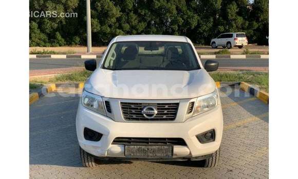 Buy Import Nissan Navara White Car in Import - Dubai in Ashanti Buy Import Nissan Navara White Car in Import - Dubai in Ashanti