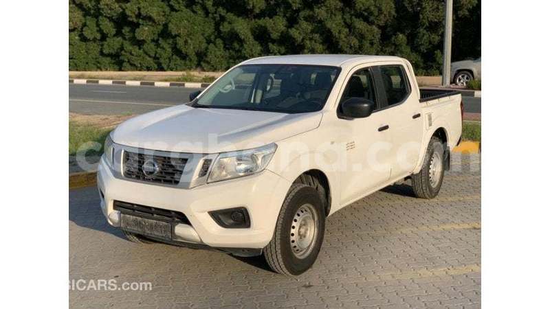 Big with watermark nissan navara ashanti import dubai 53350