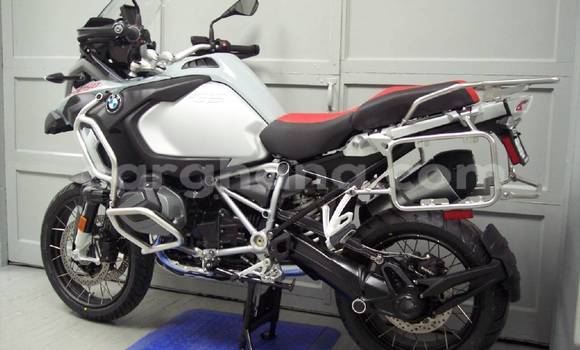 Buy New BMW R1200GS Adventure Red Bike in Accra in Greater Accra Buy New BMW R1200GS Adventure Red Bike in Accra in Greater Accra