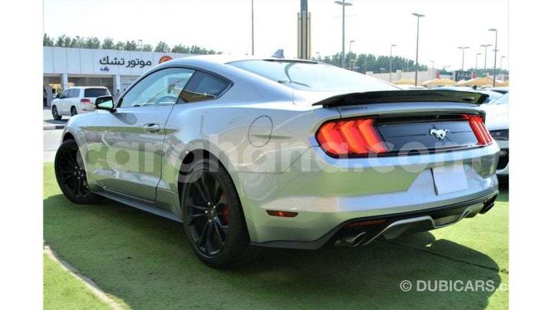 Big with watermark ford mustang ashanti import dubai 53352