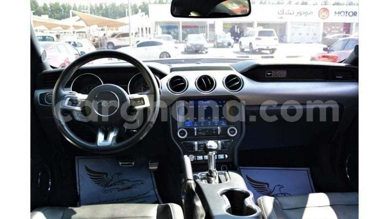 Big with watermark ford mustang ashanti import dubai 53352