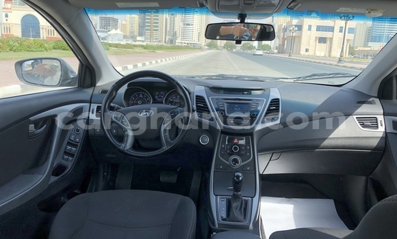 Sayi Na hannu Hyundai Elantra Azurfa Mota in Zebilla a Upper East