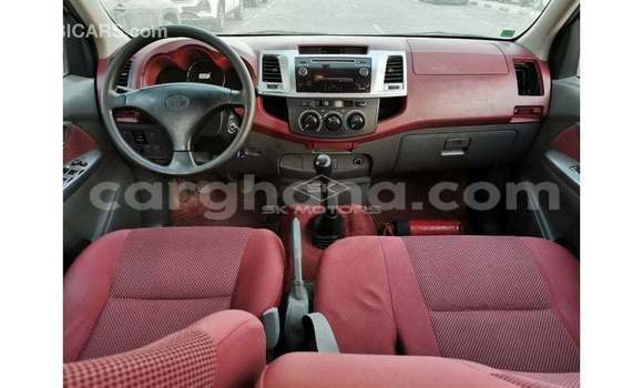 Buy Import Toyota Hilux White Car in Import - Dubai in Ashanti Buy Import Toyota Hilux White Car in Import - Dubai in Ashanti