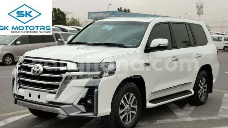 Big with watermark toyota land cruiser ashanti import dubai 53356