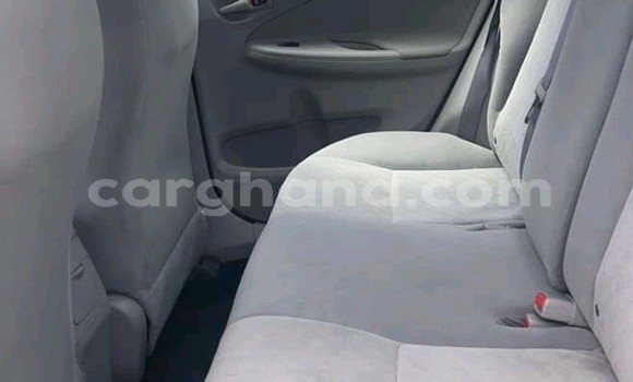 Sayi Na hannu Toyota Corolla Azurfa Mota in Wenchi a Brong-Ahafo Sayi Na hannu Toyota Corolla Azurfa Mota in Wenchi a Brong-Ahafo