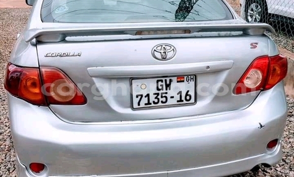 Sayi Na hannu Toyota Corolla Azurfa Mota in Wenchi a Brong-Ahafo Sayi Na hannu Toyota Corolla Azurfa Mota in Wenchi a Brong-Ahafo