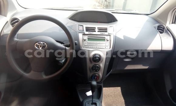 Ra Àlòkù Toyota Yaris Silver Ọkọ̀ in Sekondi–Takoradi Metropolitan ni Oorun Ra Àlòkù Toyota Yaris Silver Ọkọ̀ in Sekondi–Takoradi Metropolitan ni Oorun