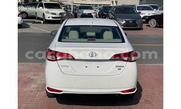 Ra Imported Toyota Yaris funfun Ọkọ̀ in Import - Dubai ni Ashanti Ra Imported Toyota Yaris funfun Ọkọ̀ in Import - Dubai ni Ashanti