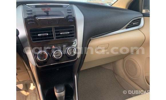 Ra Imported Toyota Yaris funfun Ọkọ̀ in Import - Dubai ni Ashanti Ra Imported Toyota Yaris funfun Ọkọ̀ in Import - Dubai ni Ashanti