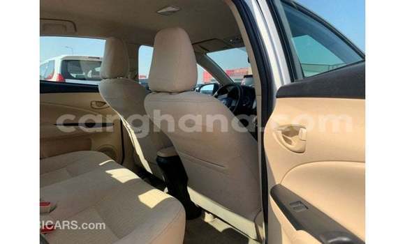Ra Imported Toyota Yaris funfun Ọkọ̀ in Import - Dubai ni Ashanti Ra Imported Toyota Yaris funfun Ọkọ̀ in Import - Dubai ni Ashanti