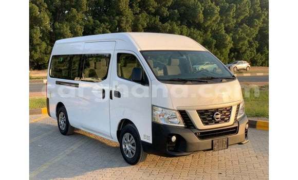 Ra Imported Nissan Urvan funfun Ọkọ̀ in Import - Dubai ni Ashanti Ra Imported Nissan Urvan funfun Ọkọ̀ in Import - Dubai ni Ashanti