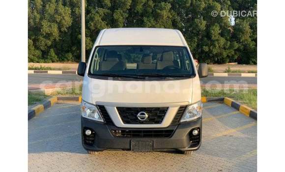 Ra Imported Nissan Urvan funfun Ọkọ̀ in Import - Dubai ni Ashanti Ra Imported Nissan Urvan funfun Ọkọ̀ in Import - Dubai ni Ashanti
